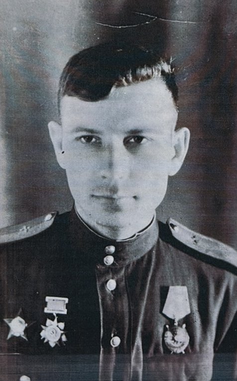 Портрет: Чекаловец Алексей Денисович