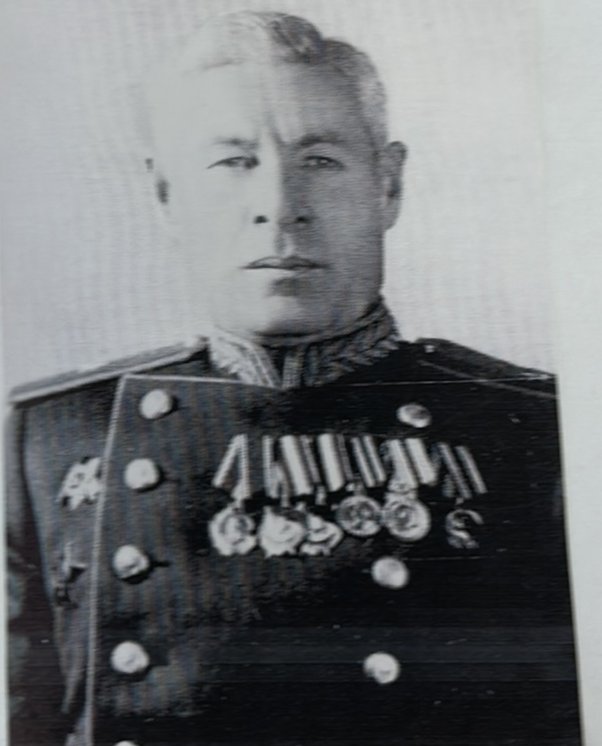 Портрет: Мельников Александр Георгиевич