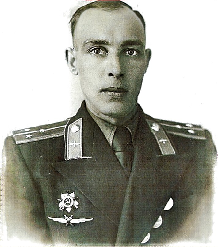 Портрет: Журавлёв Лев Михайлович